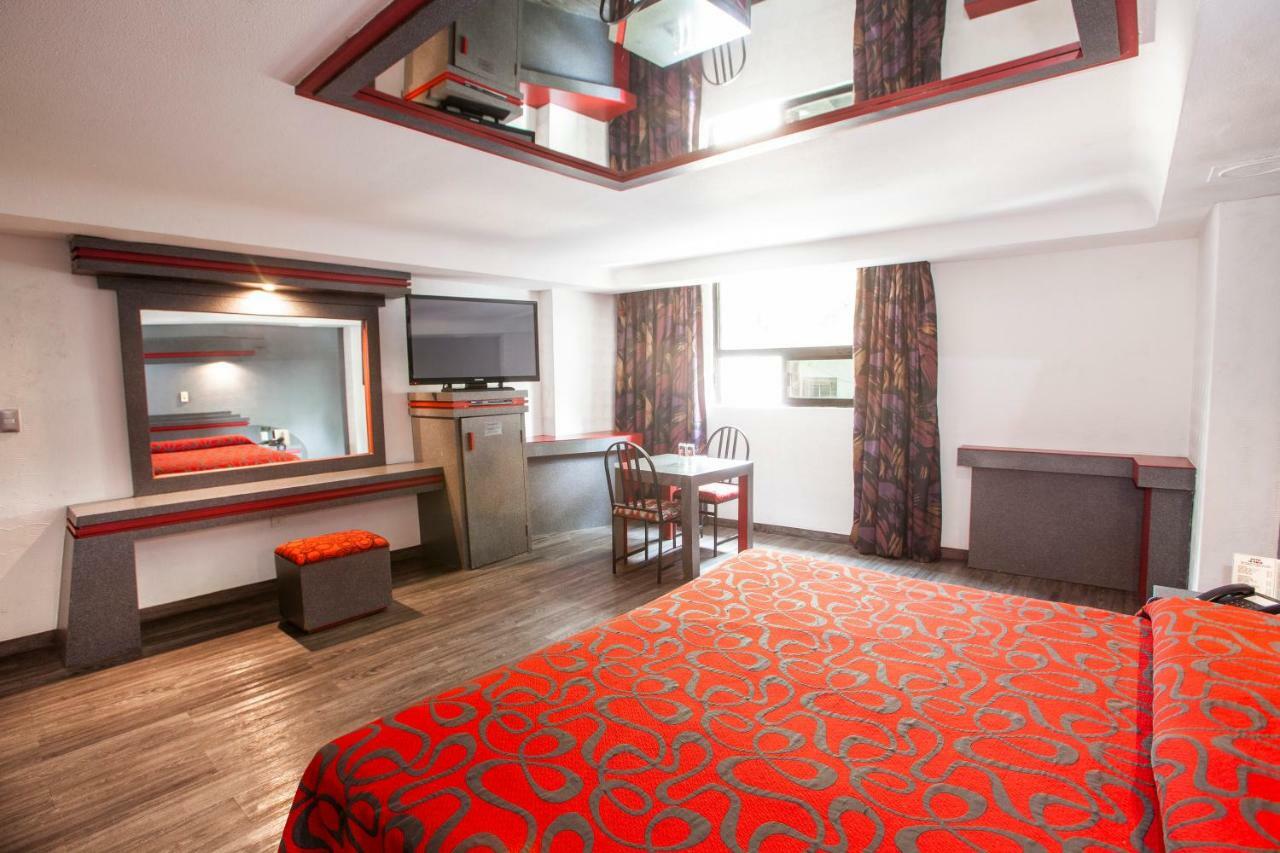 La Rosa - Solo Adultos Hotel 2*
