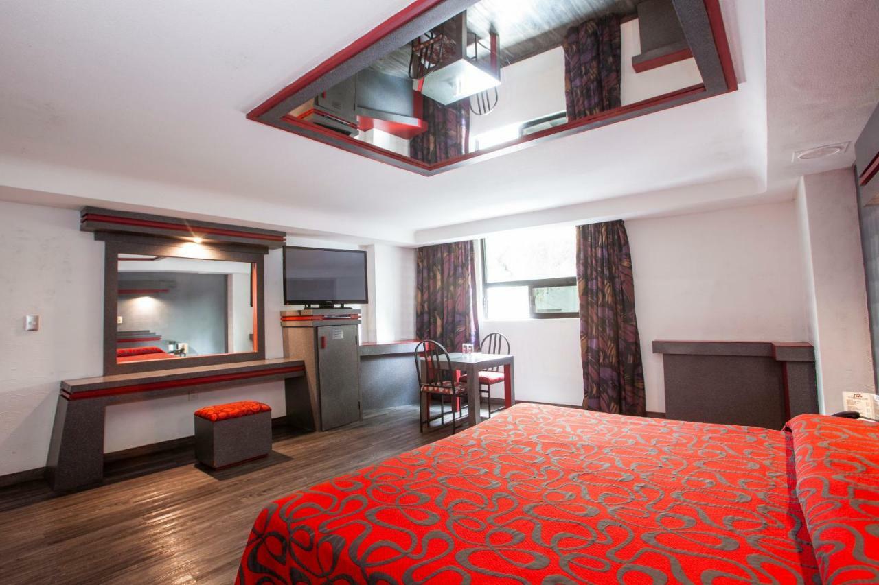 La Rosa - Solo Adultos Hotel Mexico City