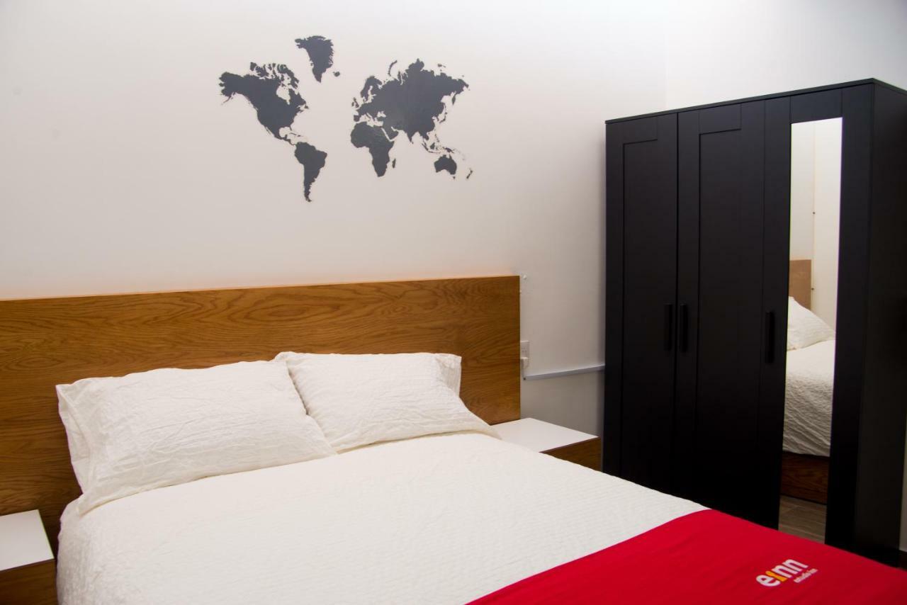 Aparthotel Estudio 2*