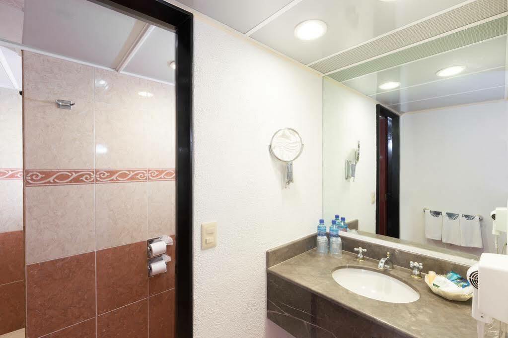 Estoril Hotel 3*