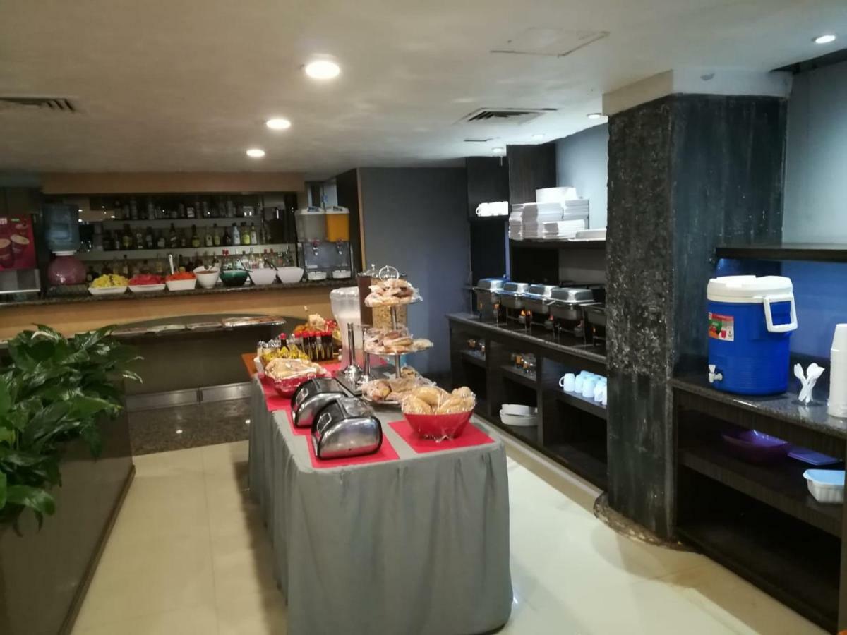Hotel Mexicali 3*