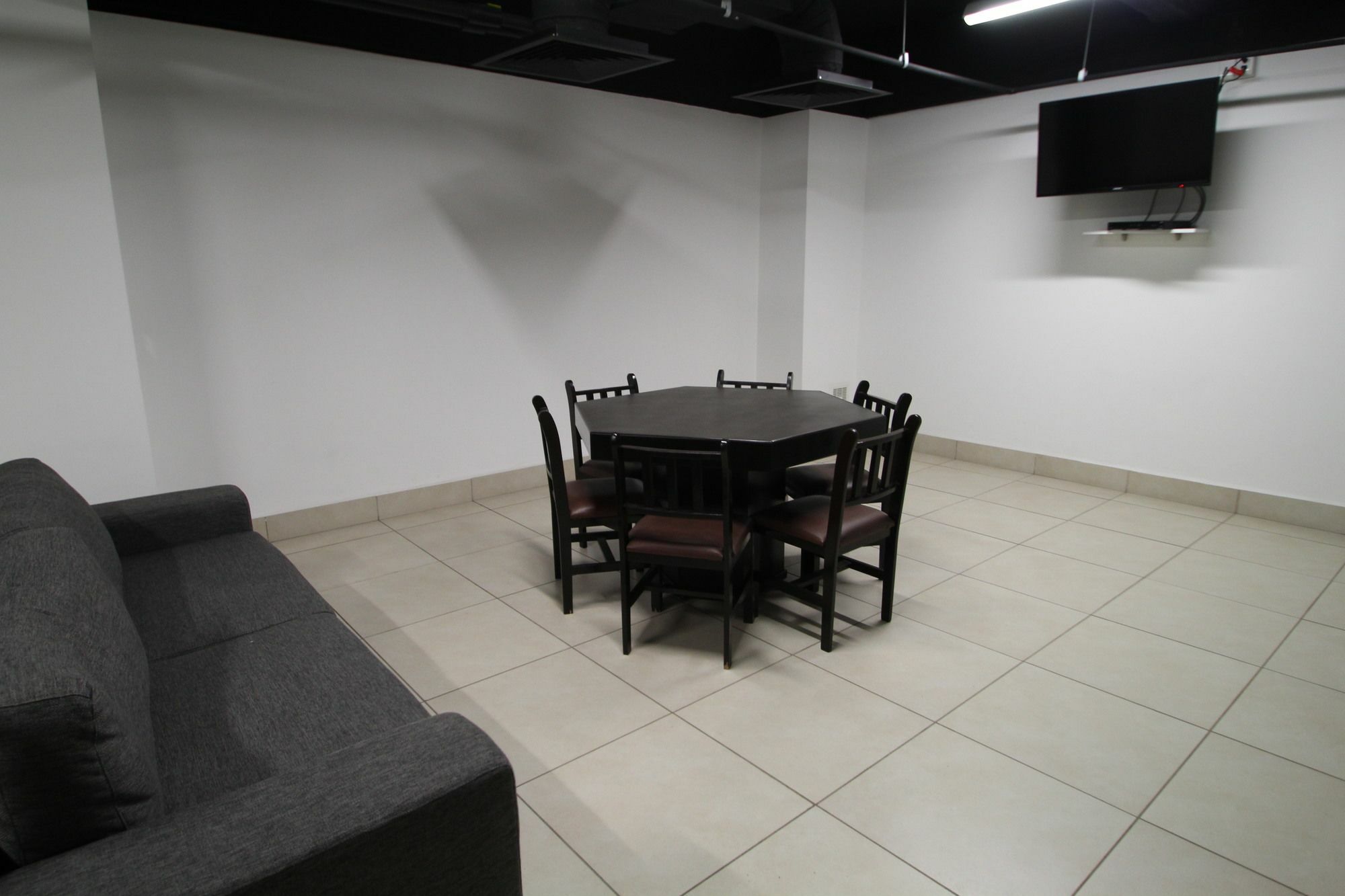 Apartment Down Town 203 -
