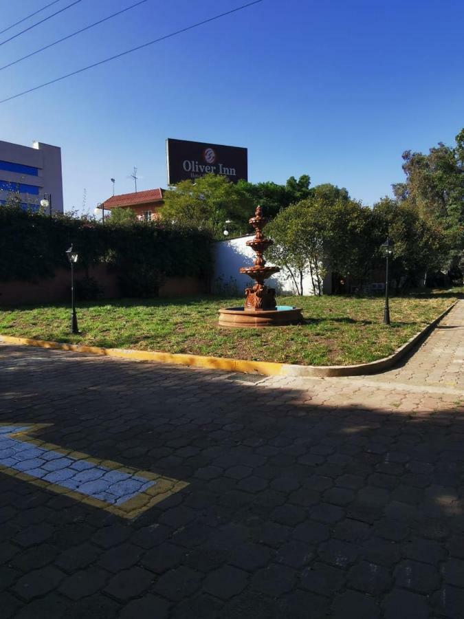 Hotel Oliver - Tlalnepantla
