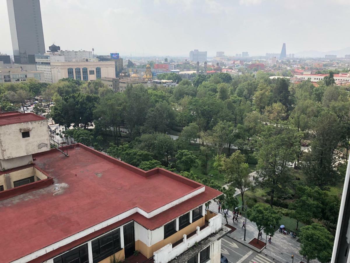 Departamento Frente A La Alameda * Mexico City