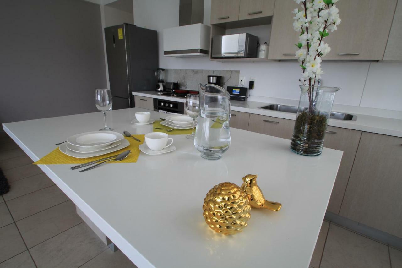 Apartment Boutique Downtown 707 Two Bedrooms *