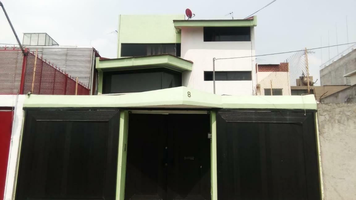 Casa Huespedes Del Sur Naval Guest house Mexico City