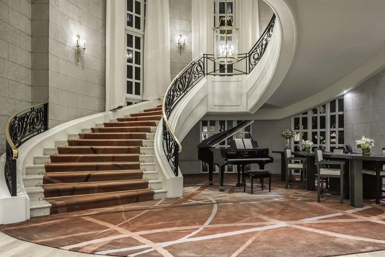 Four Seasons Hotel 5*