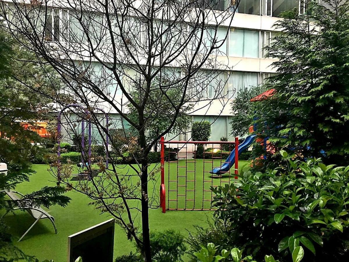 Guest house In Residential Wtc *