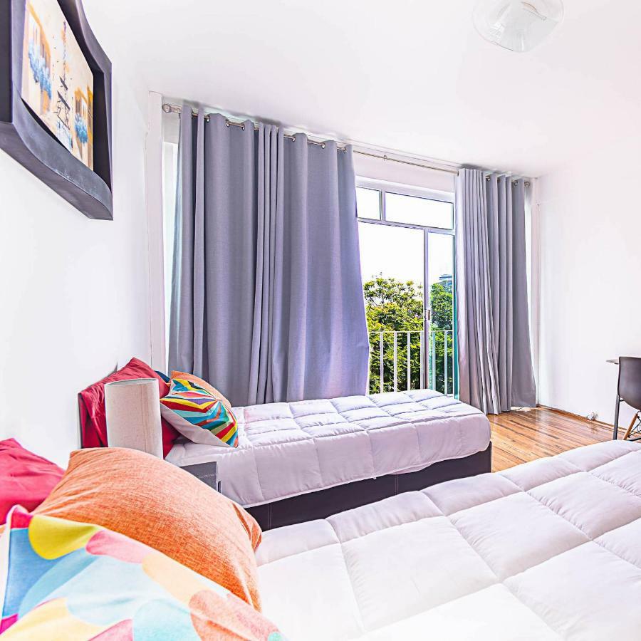 Roma Sur With Balcony - Family Friendly *