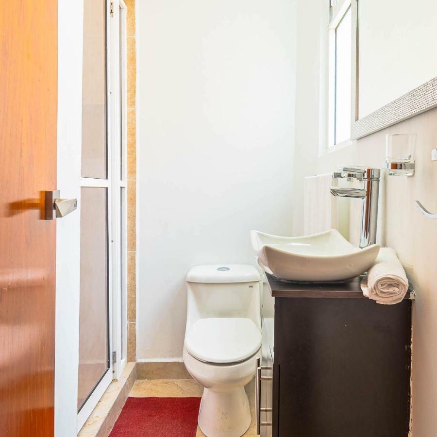 Roma Sur With Balcony - Family Friendly Apartment Mexico City