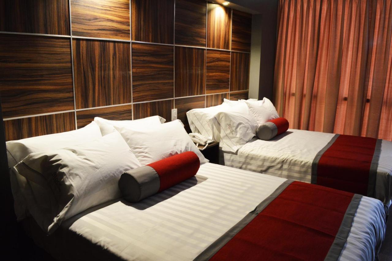 Block Hotel