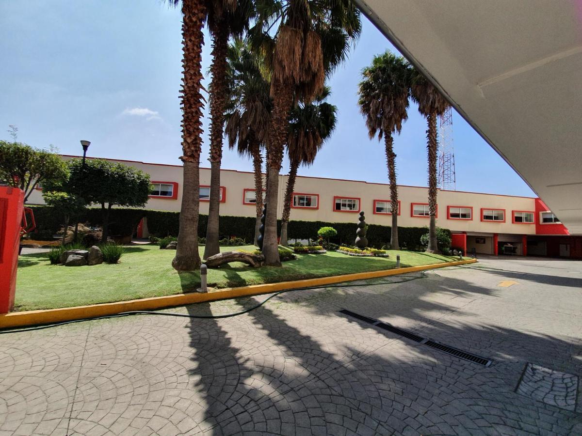 Tlahuac Hotel 4*
