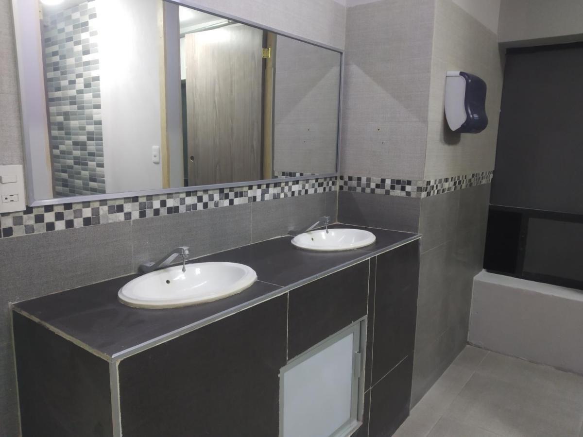 Alameda House Guest house