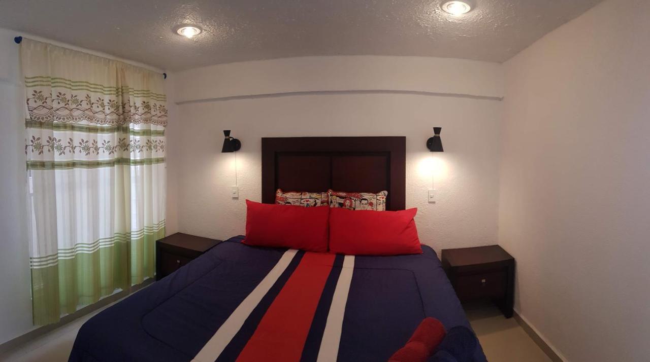 Sputnik Mex Airport Capsule hotel