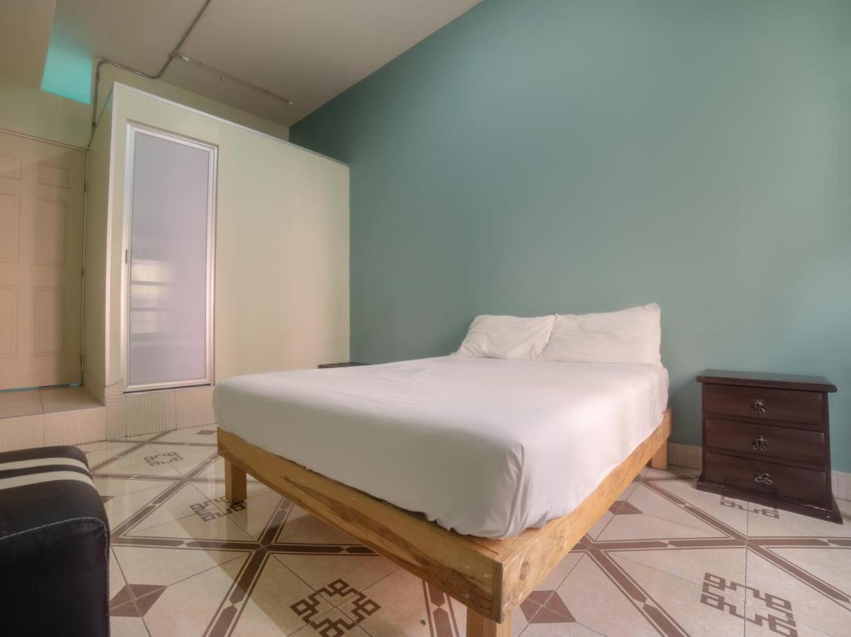 Oyo Oasis Centro Cerca Del Hospital Issste Hospital Jose Ma Morelos 2* Mexico City