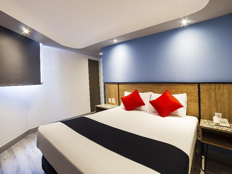 Hotel Capital O 104 Marti
