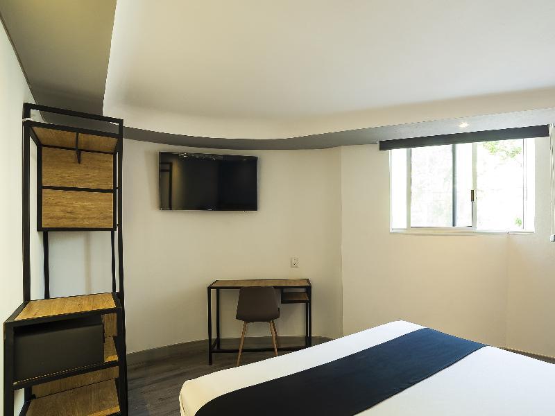 Capital O 104 Marti Hotel Mexico City