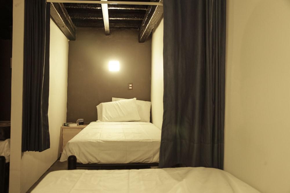 Hostel Capsule Mexico City