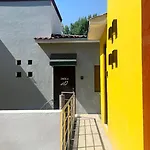 Imola - Exclusive Suite In Guadalupe Inn - Hivenb