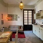 Hermoso Departamento Antiguo