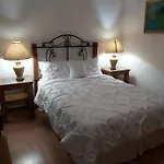 Steinhaus Suites Emilio Castelar