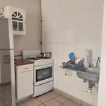 Espaciosa Y Linda Con Balcon 9