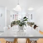 Ny Napoles Condos Wtc