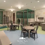 Elegant Condo With Air Conditioning, Pool, Sauna, & Fitness Center In Polanco