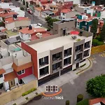 C3-S06 Executive Suite At Itesm Cem Tourists & Travelers Choice Families Foreign Students Companies Executives Welcome!!! 10Min Izcalli-15Min Esmeralda-20Min Satelite-25Min Aifa