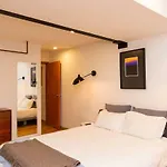 Midcentury Townhouse In La Condesa By El Nido