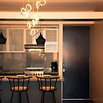 Boutique Apartment Downtown 7B