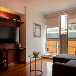 Boutique Apartment Downtown 7B