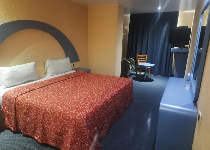 Hotel Pal