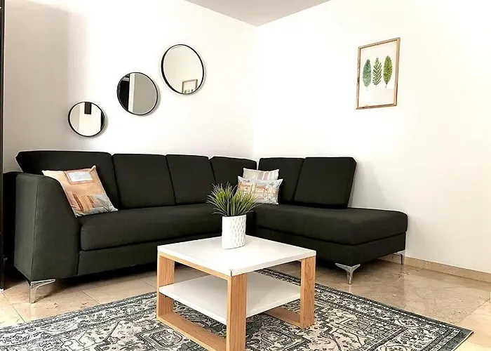 Condesa Residence Amsterdam C Stylish 1 Bedroom, 1 Bathroom Gem On Amsterdam Avenue