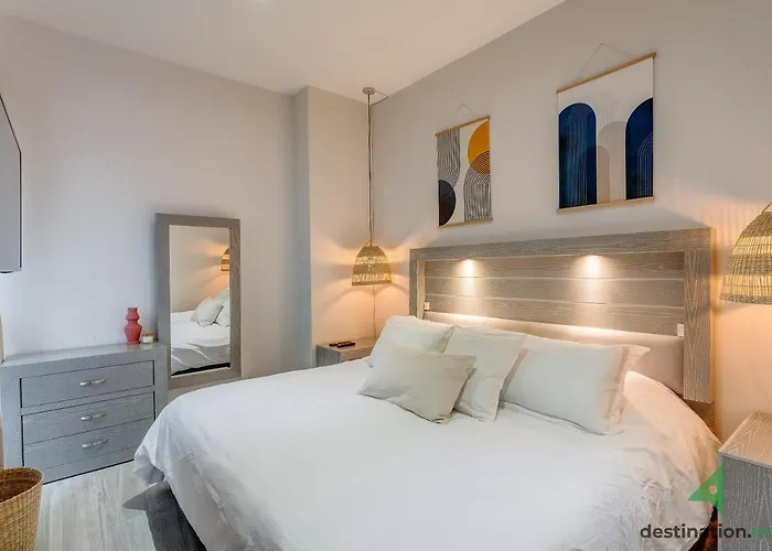 Charming Apartment With Pool, Gym, And Jacuzzi - Kansas 113