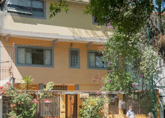 Chalet Del Carmen, Coyoacan