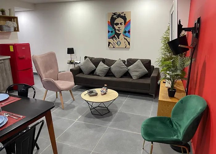 NUEVO, Moderno departamento en la zona de SANTA FE