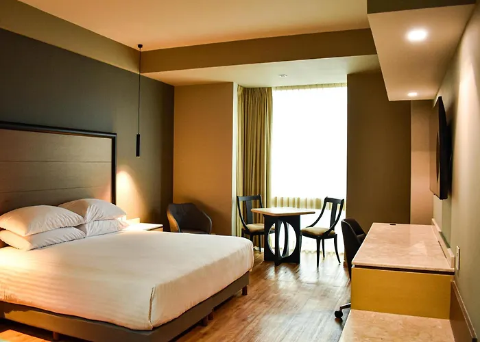 Ramada By Wyndham Mexico City Santa Fe