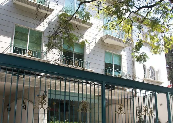 Residence L\' Heritage Aristoteles 225 By Bluebay