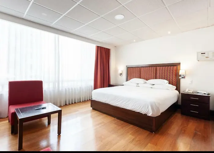 Suites Melchor Ocampo 445