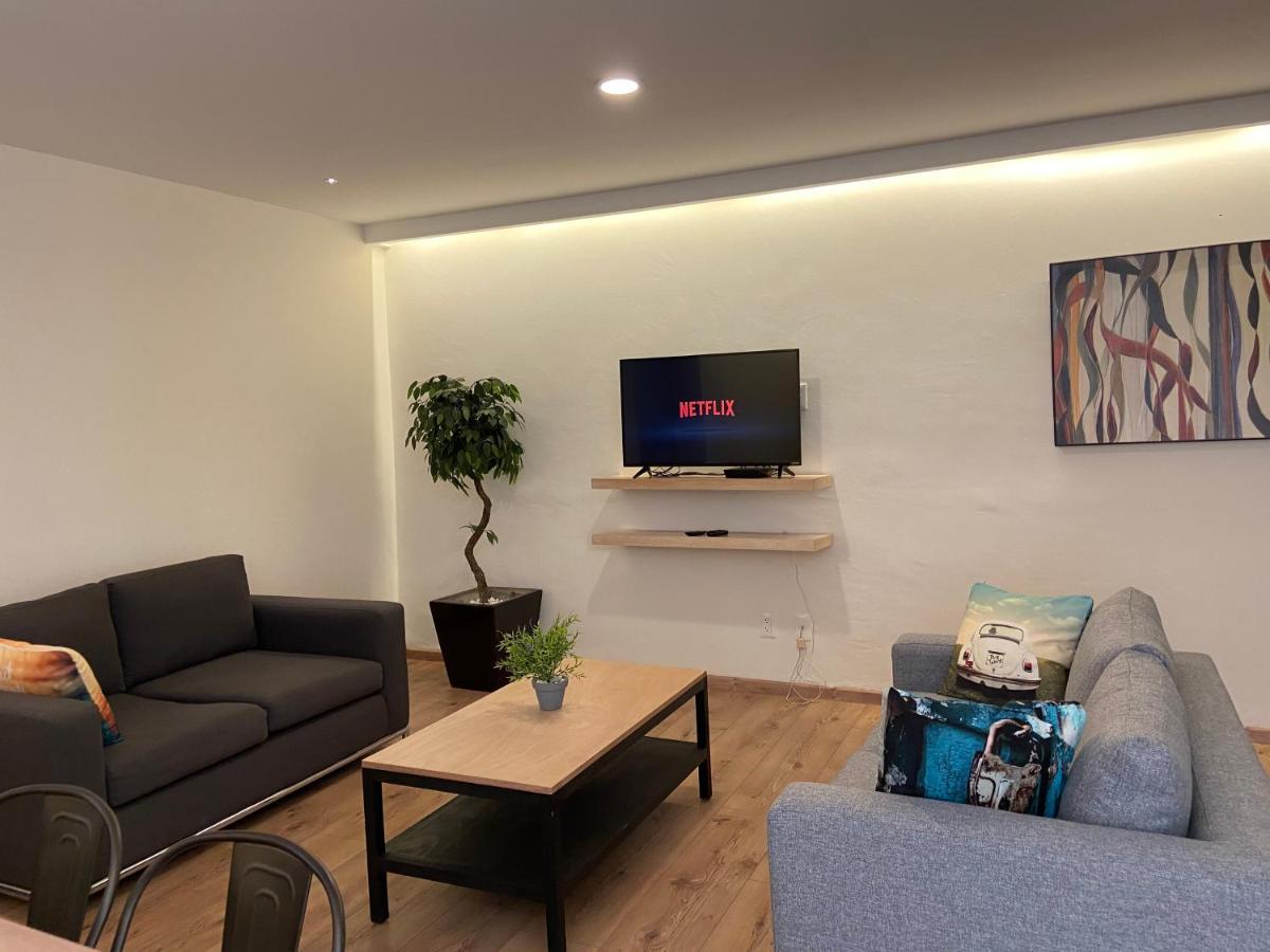 Casa Donceles Apt 3, Prime Location, Super Spacious!! * México DF