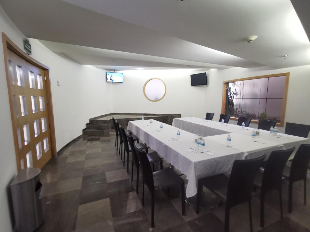 Ramada By Wyndham Santa Fe Mexico City