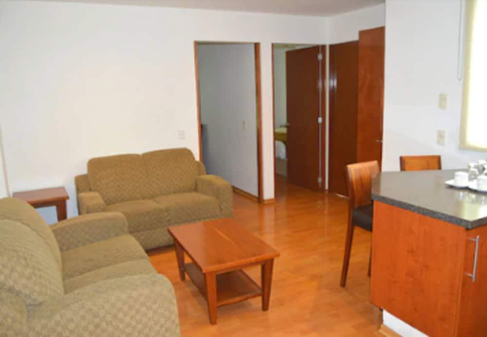 Apartment L' Heritage Aristoteles 225 By Bluebay