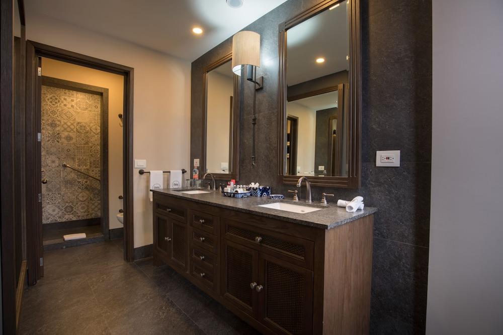 Zocalo Central & Rooftop Hotel 4*