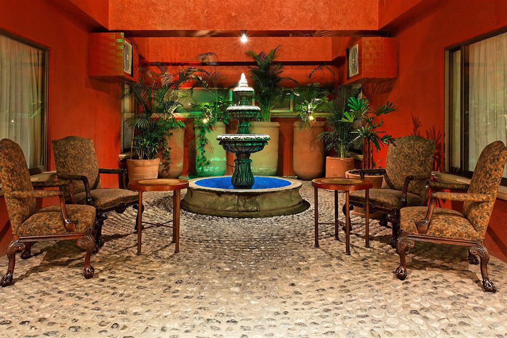 Hotel & Zona Reforma By Ihg Mexico City
