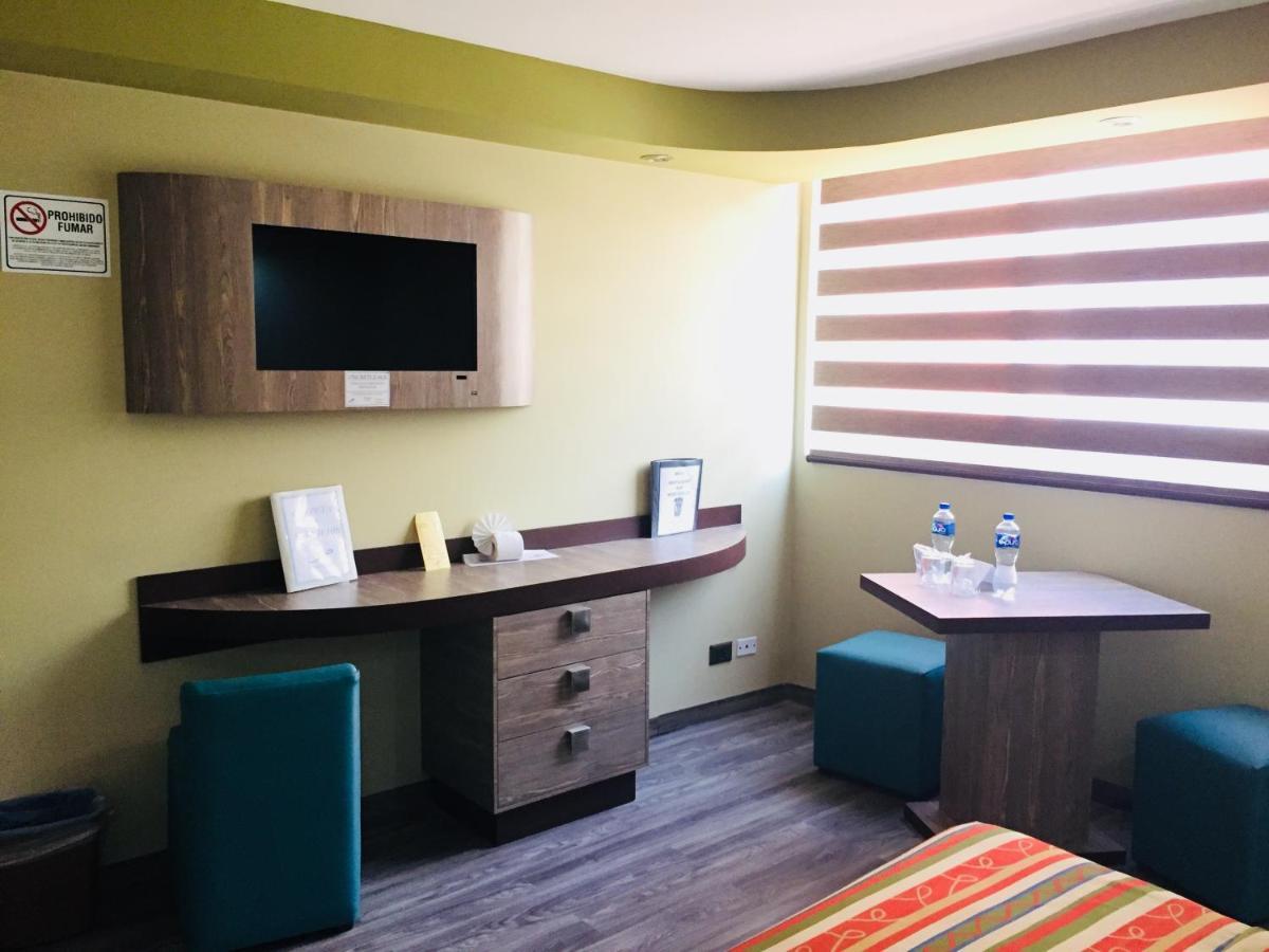 California Hotel 3*