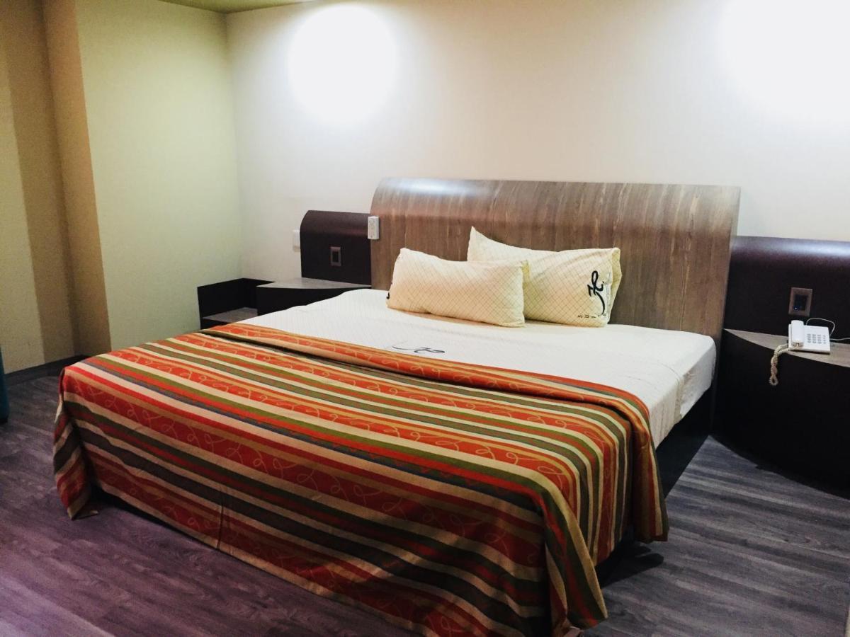 California Hotel Mexico City