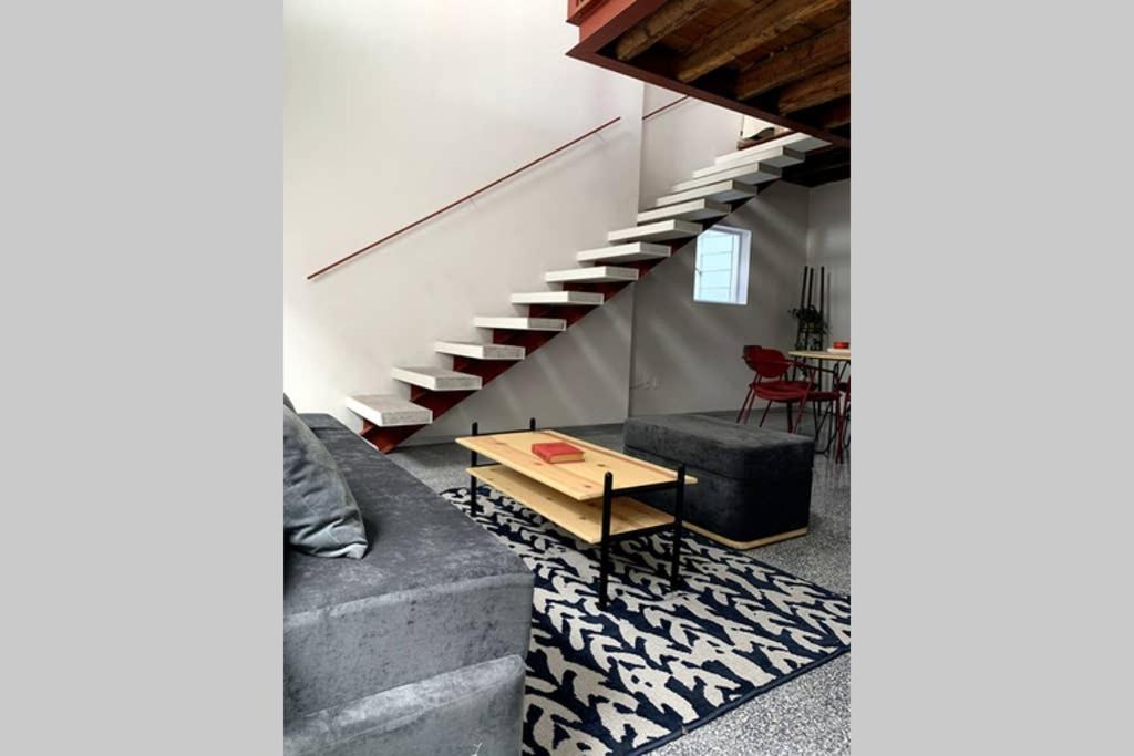 Suites Donceles 32, Depto 117 - Centro Historico Cdmx Mexico City