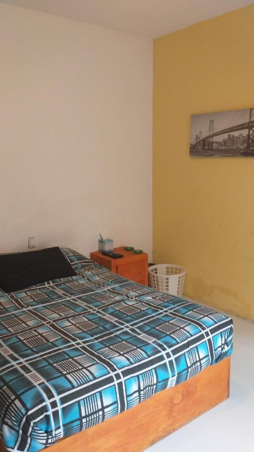 Guest house Maktub Only Girls & Breakfast Exclusivo Para Damas Pet Friendly Mexico City