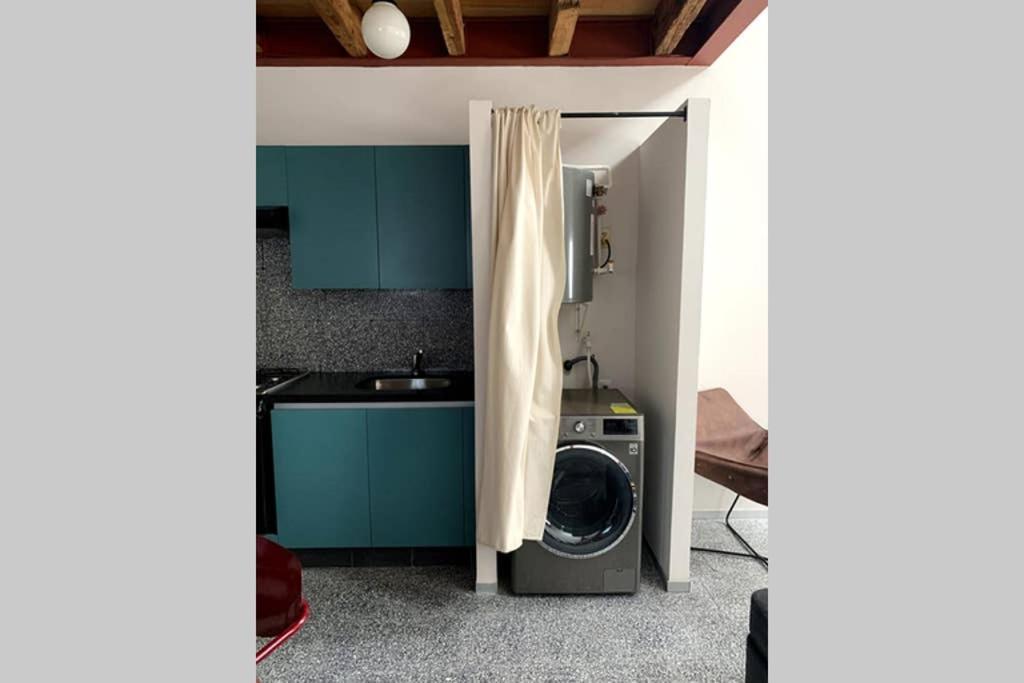 Suites Donceles 32, Depto 117 - Centro Historico Cdmx *